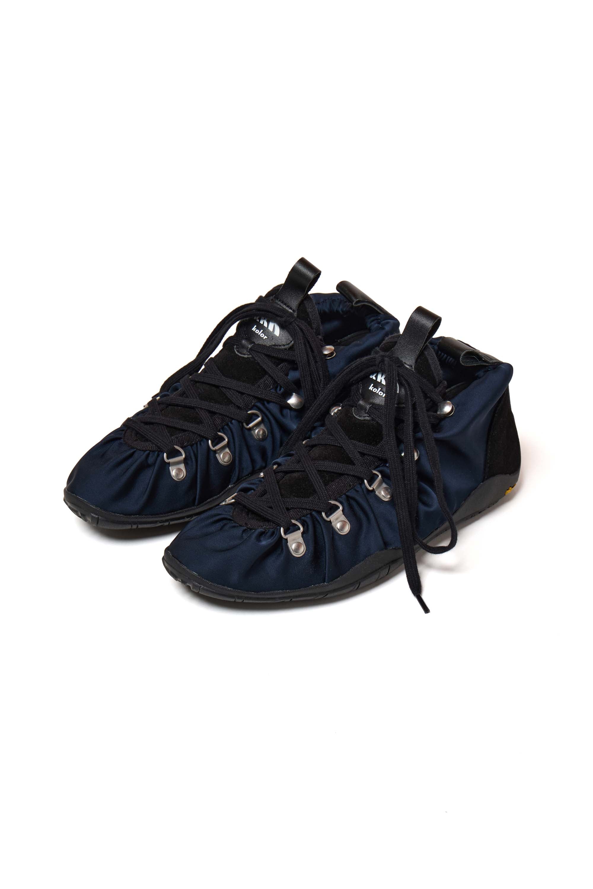 26WCL-A05505-77 Shoes — image 2 of 6